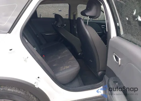 2025 Kia K4 Lx из США, поврежденный, VIN 3KPFT4DE3SE024639